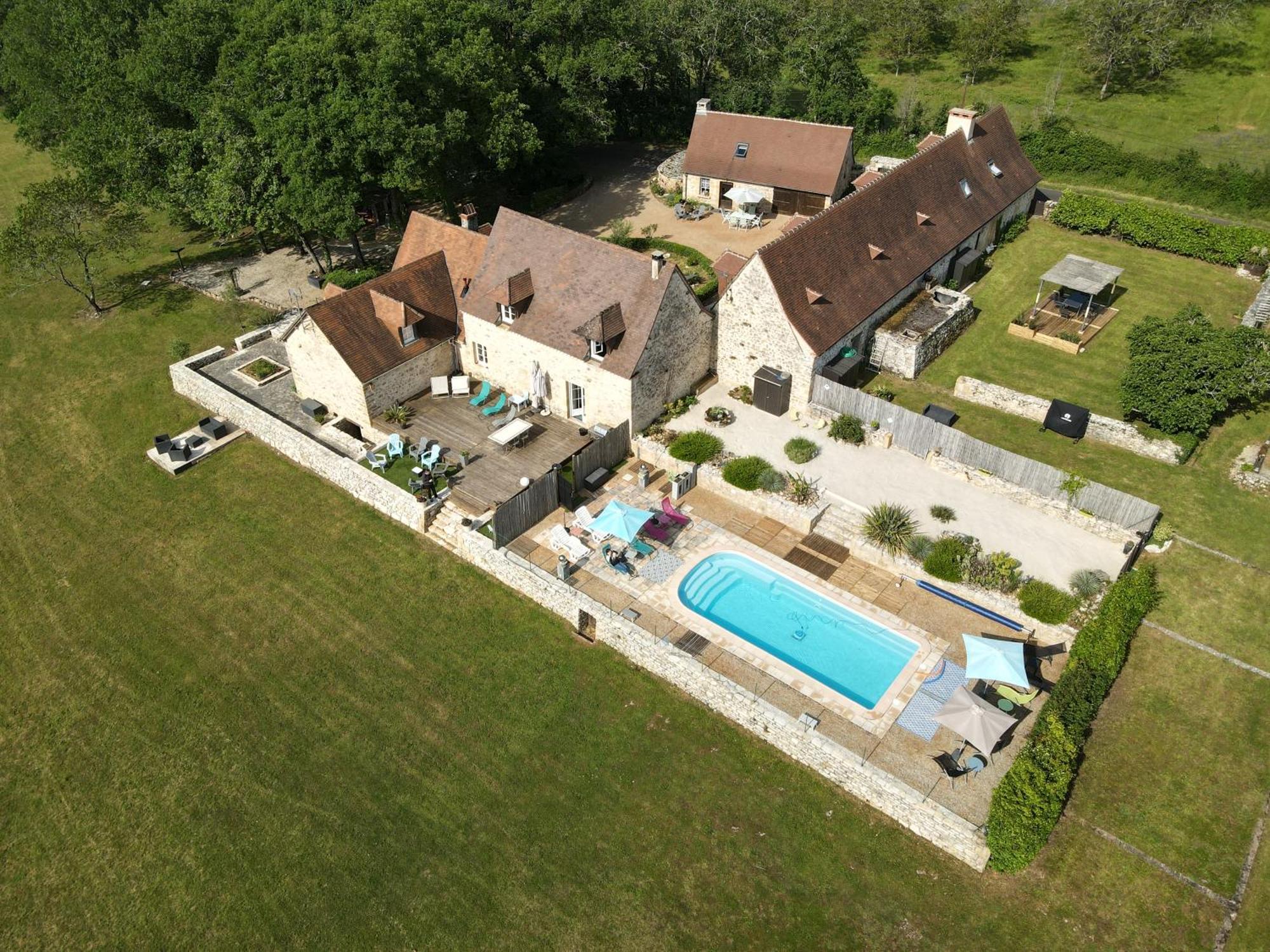 AzeratDomaine De Nineyrolle别墅 外观 照片
